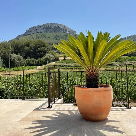 Cote Vignes Bed & Breakfast Cassis