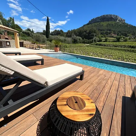 Cote Vignes Bed & Breakfast